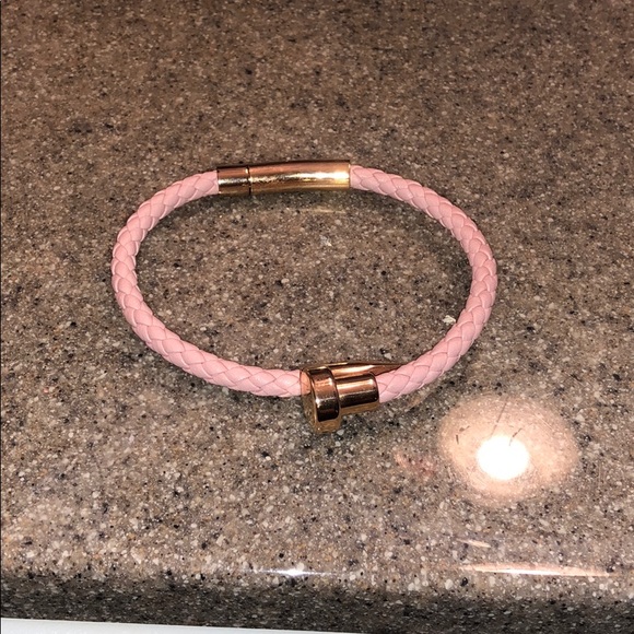 Elevated faith nail bracelet - Picture 1 of 2